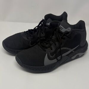 Nike Renew Elevate Men's Black and Gray Basketball Shoes